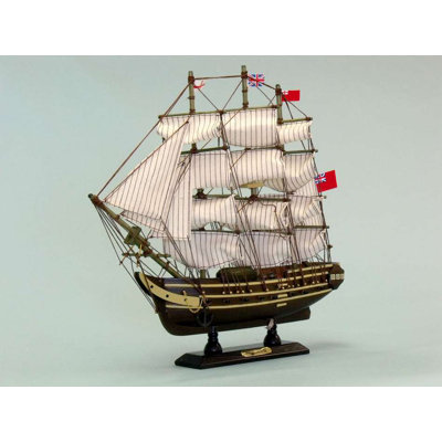 Bateau modèle surprise Harcrest