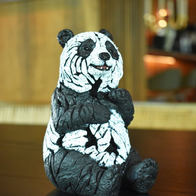 Statue Adam et ses amis, décoration en résine sauvage | 1 pièce | Panda assis