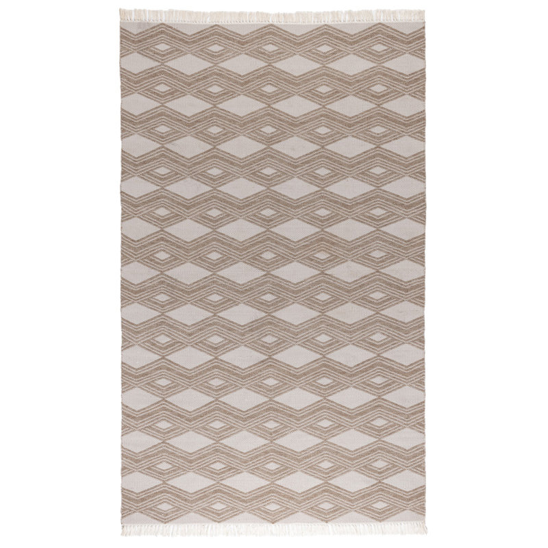 Saugatuck Geometric Area Rug in Tan/Ivory, Rectangle 2' x 3'