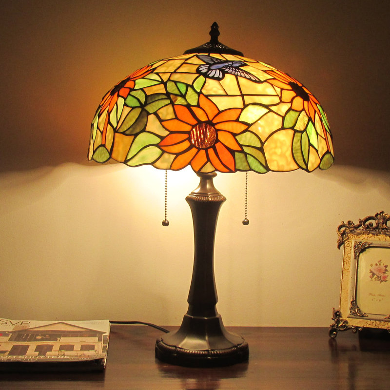 Loden Resin Table Lamp