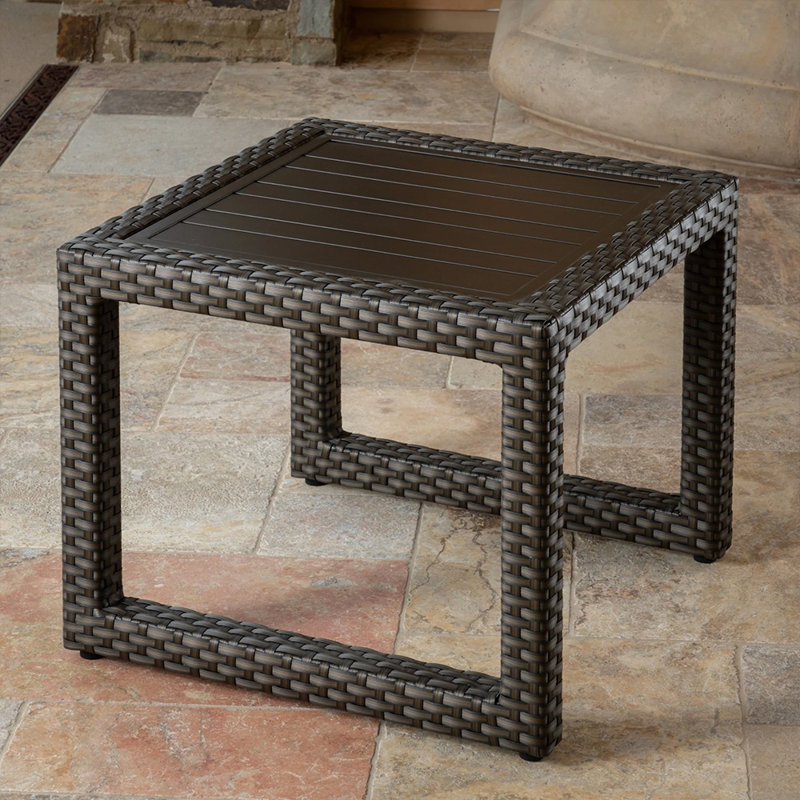 Table d'appoint en osier Sidney