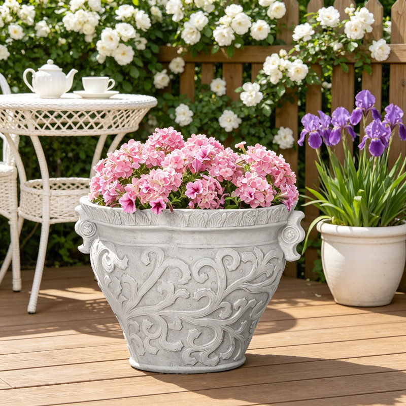 LARGO PLANTER