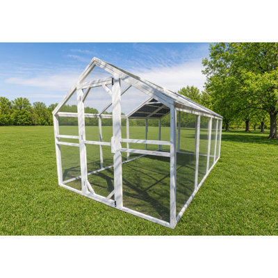 Modern Countryside Chicken Coop With Poultry Pen & Coop Connection