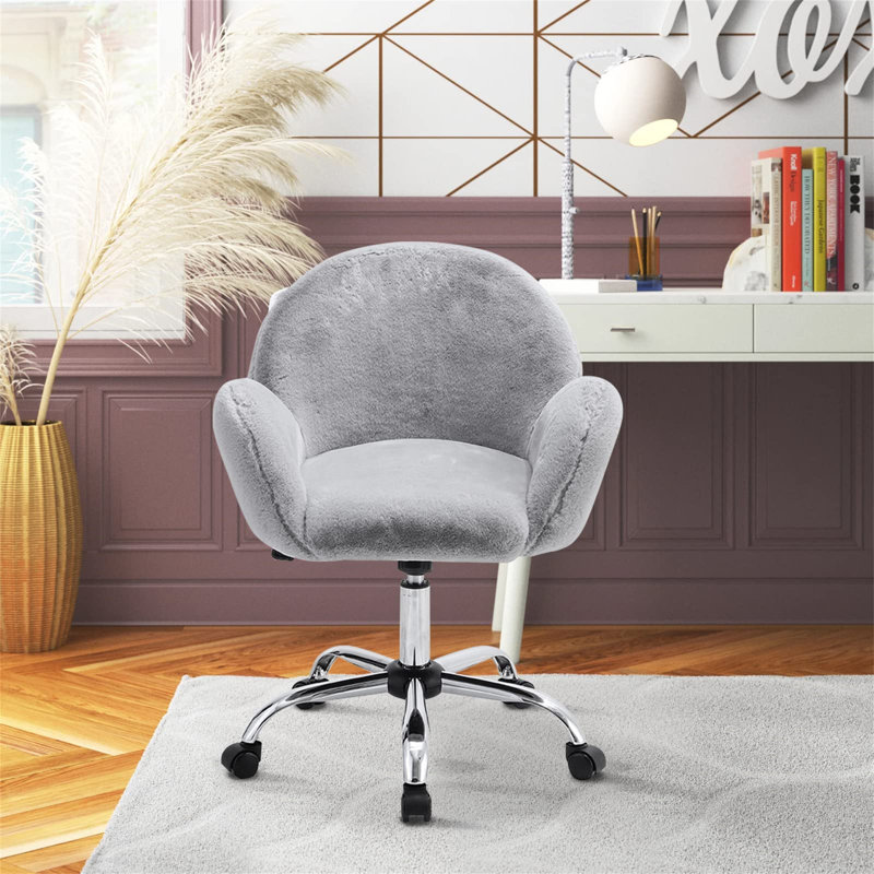 Fluffy Velvet Office Chair For Comfortable Swivel Chair For Bedroom Modern Ergonomic Desk Velvet Chair With Armrest And Height Adjustable