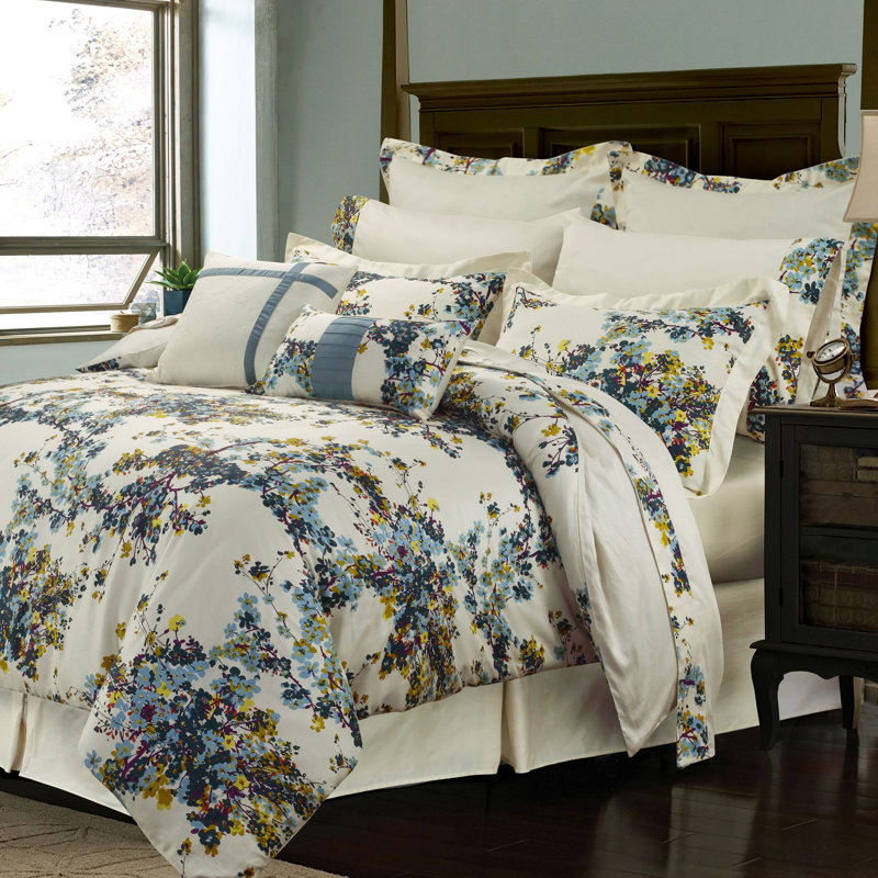 Floral Comforter, King