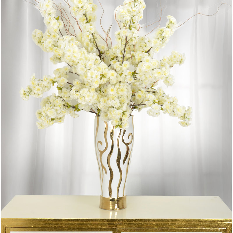 Baguia Handmade Ceramic / Porcelain Table Vase