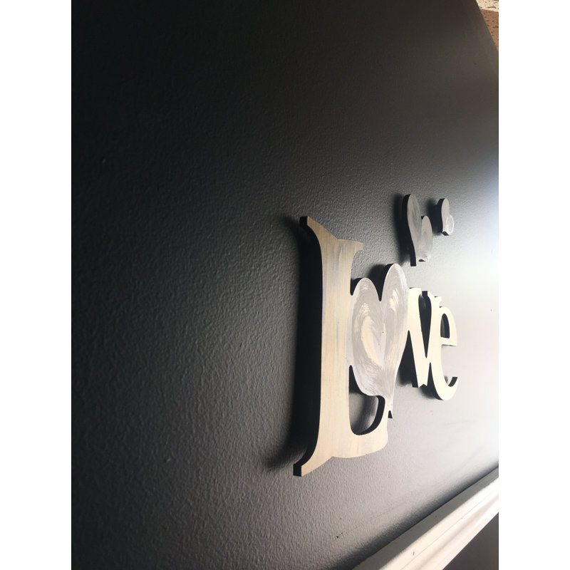 Décoration murale « love & hearts »