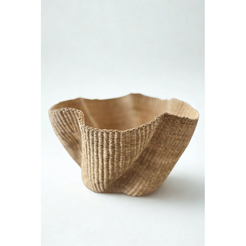 Panier ondulé tissé à la main