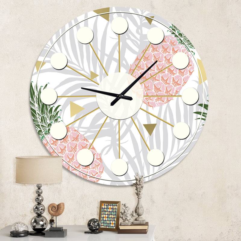 Ananas sur une feuille tropicale - horloge murale moderne Mid-Century, Moyenne