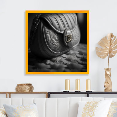 " Vintage Glam Silver Purse "