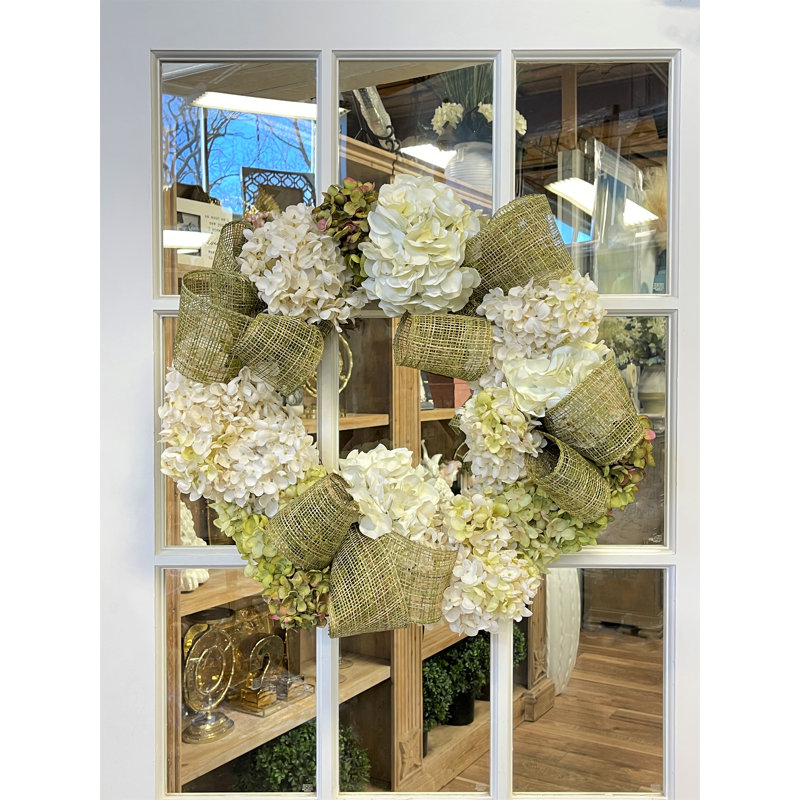 23'' Grapevine Wreath With Hydrangea And Bows