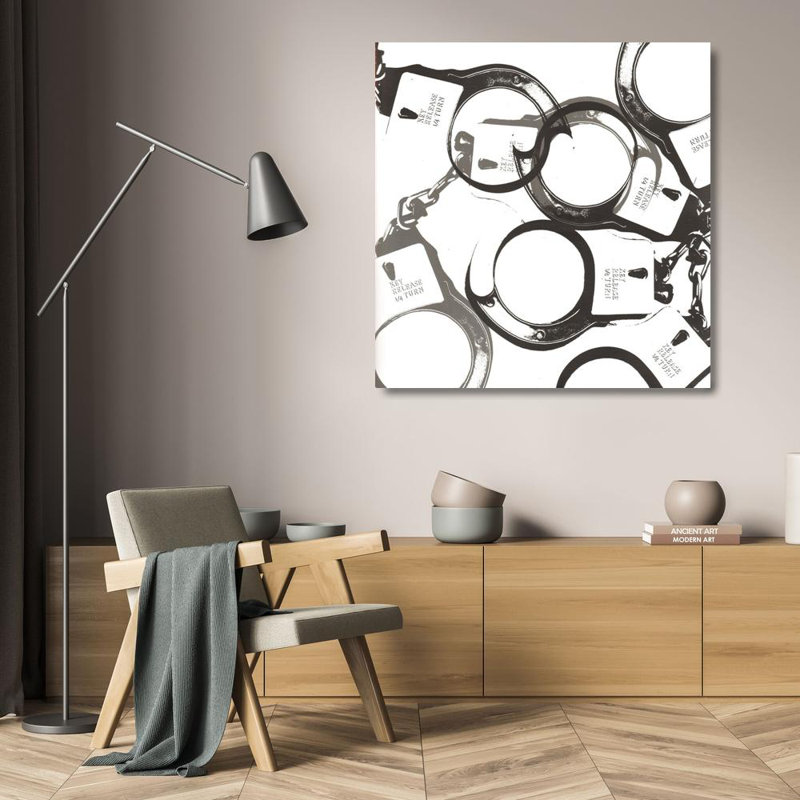 Cuffed MCG-C1668SQ, 21'' H x 20'' W