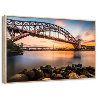 Pont Triboro au coucher du soleil