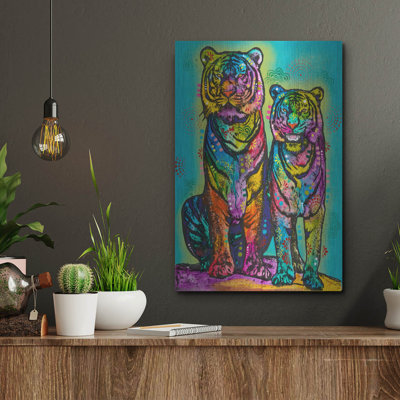 Bungalow Rose «Aminal Bebees - Los Tigres» par Dean Russo, art mural en métal