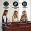 Bar domestique en bois franc avec rangement Hathaway Ridgeline 60 po - Finition acajou