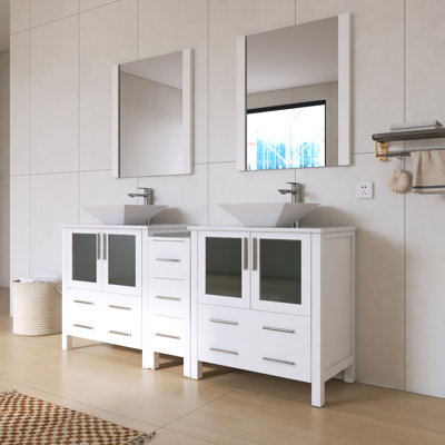 Ensemble de meuble-lavabo double 72 po avec plateau en céramique et miroir Bennet | Structure en bois massif, portes à fermeture en douceur, tiroirs pleine extension et plomberie en U