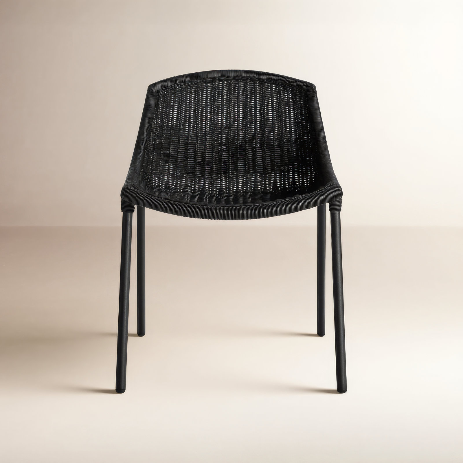 Hint Dining Chair, Black