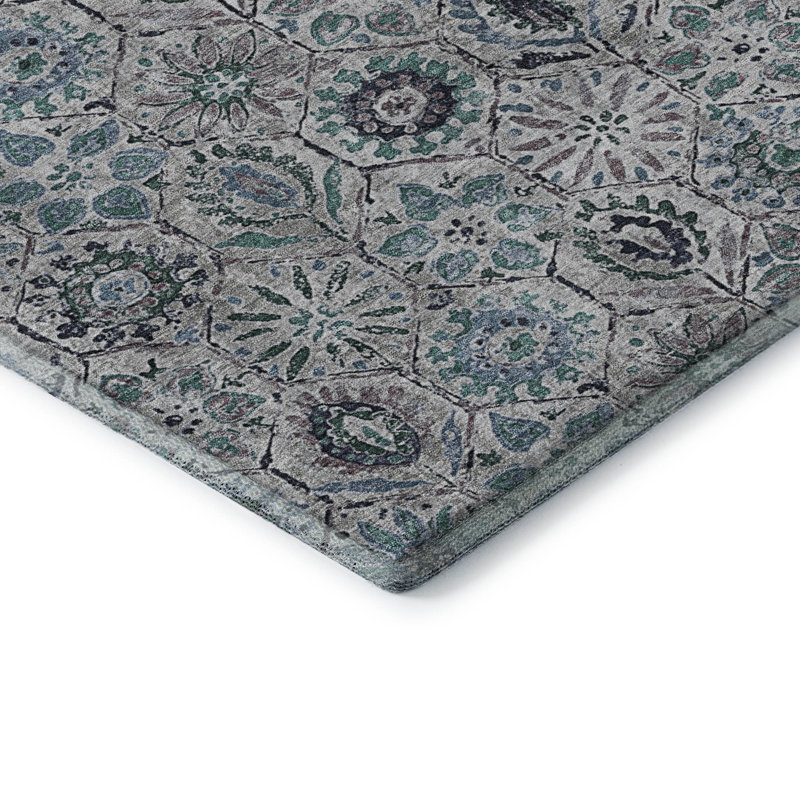 Premium Machine Washable Ralston AMF1938 Floral Rug, Rectangle 1'8" x 2'6"