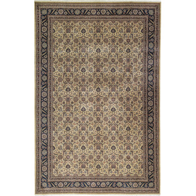 Manchuria Wool Southwestern Area Rug in Beige/Black