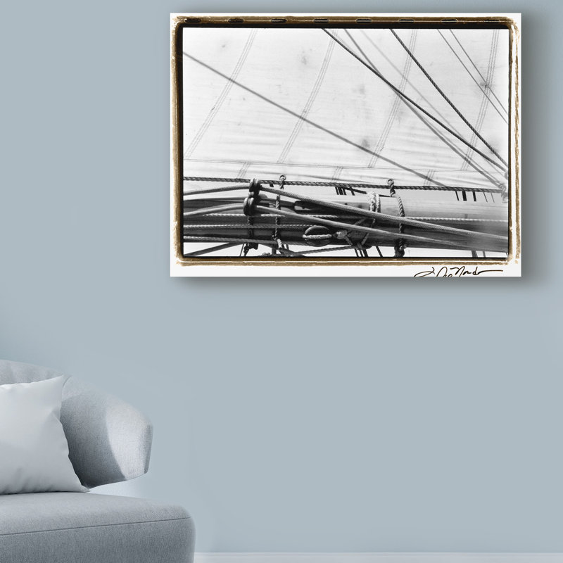 « under voile iv », reproduction de photo sur toile tendue, H 14 po x l 19 po x P 2 po