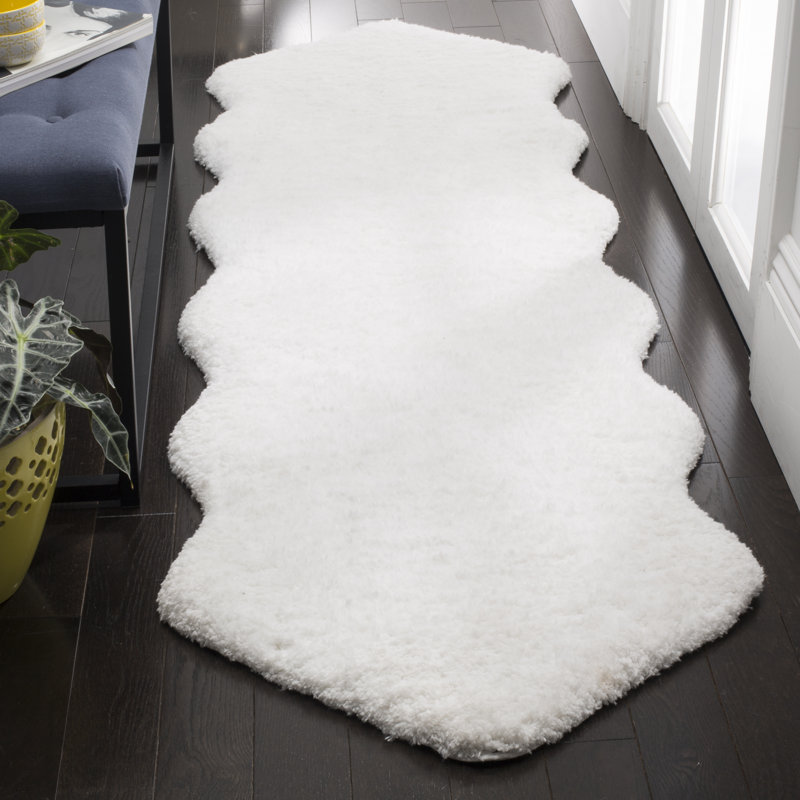 Godeleine Shag Hand Woven Performance Solid Color Rug, Runner 2'3" x 6'