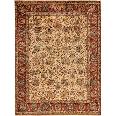 Wool Floral Area Rug in Cream