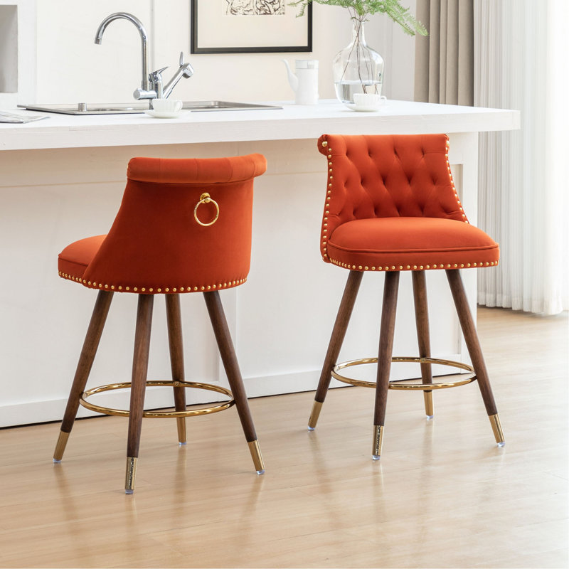 Ensemble de 2 tabourets de comptoir capitonnés avec garniture cloutée Roundhill Furniture Elvara, Orange