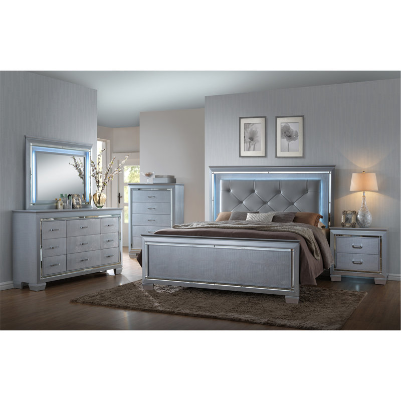 Exquisite Dresser With Premium Features And Ample Storage Space