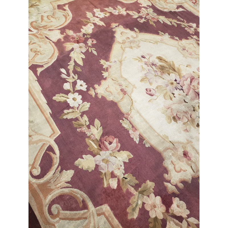 Tapis unique en laine beige / mauve tissé à la main avant 1900 de 8 pi 9 po x 12 pi 7 po