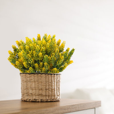 6PCS Spring Christmas Pinecone Artificial Plant Bundle Realistic Flowers, Fake Shrubs, Plastic Greenery Suitable For Living Rooms, House Walls, Windowsills, Porches, Offices Weddings, Spring Room Decor