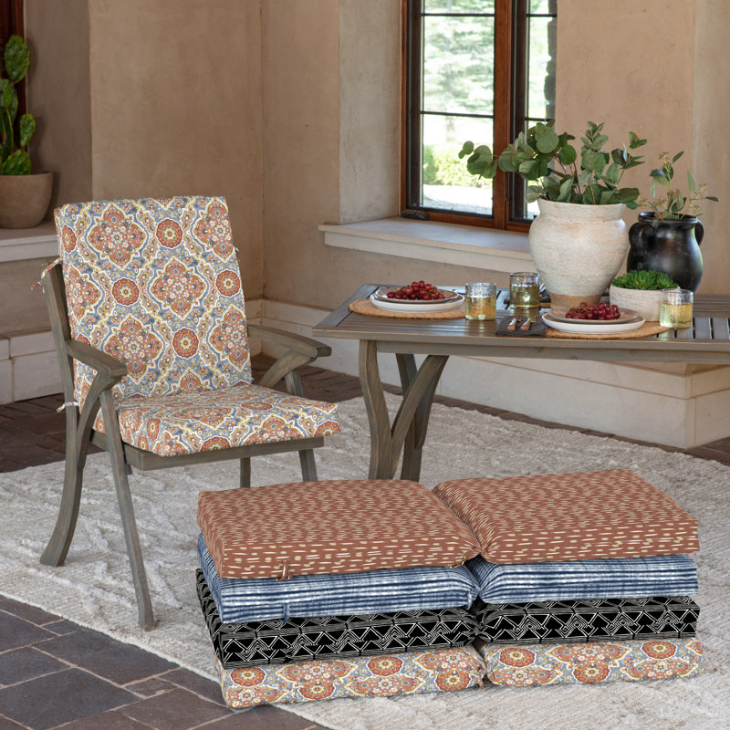 ARDEN Outdoor Lounge Chair 3.5" Cushion, 3.5" H x 20" W x 20" D, Orange/Blue