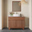 Meuble-lavabo sur pied en noyer cannelé de 91 cm (36 po) avec lavabo et comptoir en pierre blanche-135606600