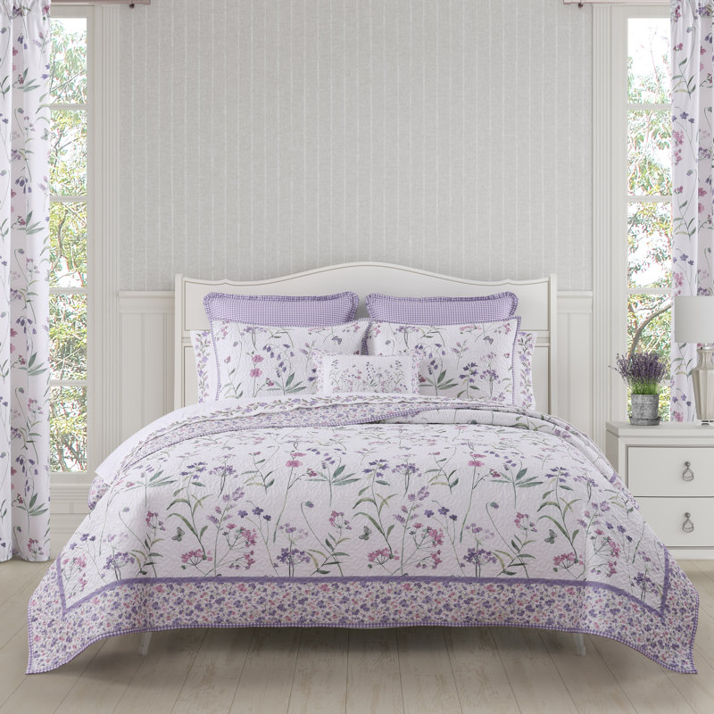 Nola Quilt Set Lilac, Full Quilt + 2 Standard Shams