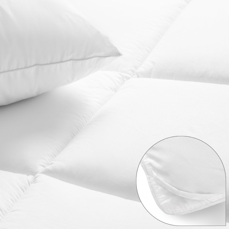 Oversized White Microfiber Queen Duvet Insert