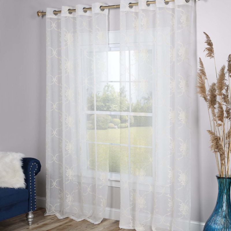 Paire de rideaux transparents avec œillets Steinbeck, l 52 po x L 108 po, Ivoire