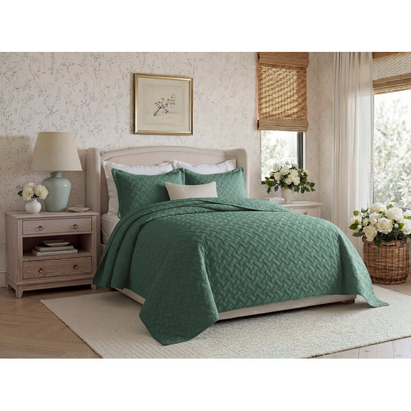 Best Seller Quilted Blanket - Textured Weave Pattern, Airy Lightweight Bed Covering,85gsm, Dark Forest