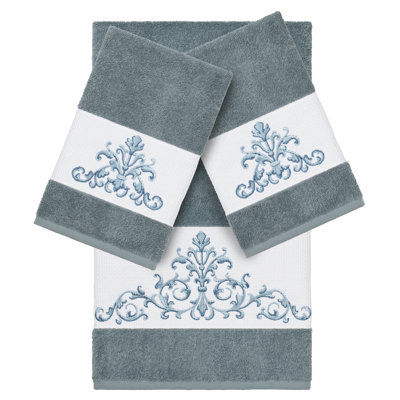 Embellished Towel Set