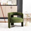 Simple moderne en velours pour l'espace de vie principal, avec des coussins dodus et une chaise d'appoint avec cadre en métal