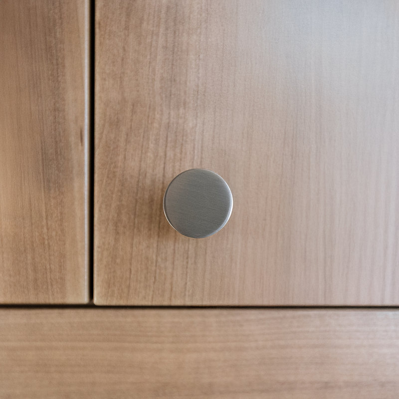 Knurled Circle Knob, Satin Nickel
