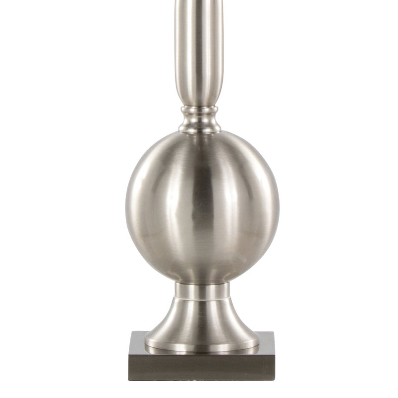 Lampe de table contemporaine en métal brossé 30 "en nickel brossé avec abat-jour en satin gris Joan de Grandview Gallery - ensemble de 2