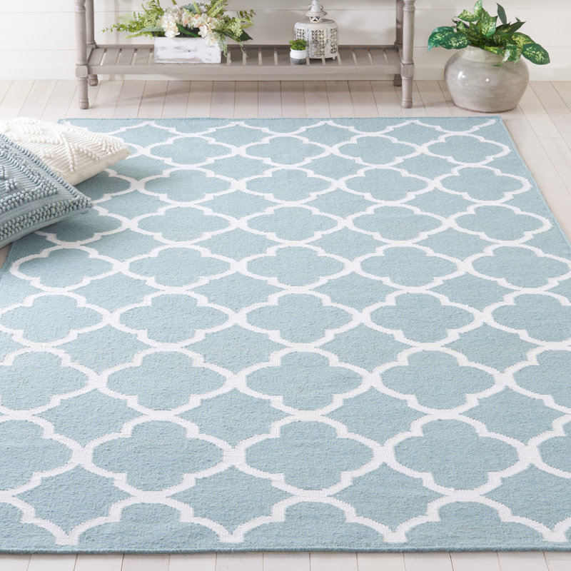 Rodgers Hand Woven Flat Weave Banana Silk/Wool/Cotton Geometric Rug in Ivory/Blue, Rectangle 5' x 8'