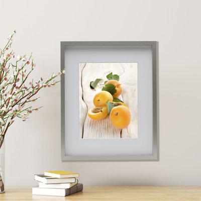 Mikasa 17 x 21-Inch Gallery Frame 