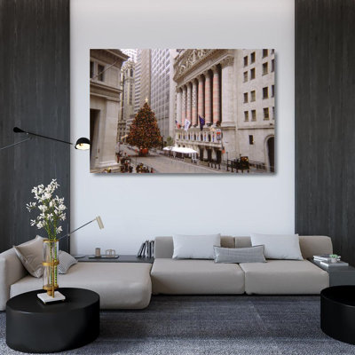 New York Stock Exchange Christmas Tree