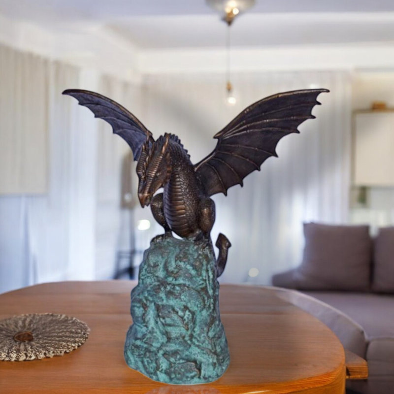 Statue de dragon en bronze sur un rocher, superbe fontaine décorative de jardin Ricky