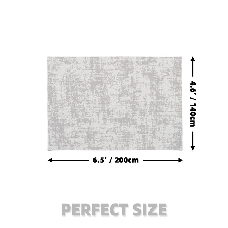 Tapis rectangulaire Shayni avec envers antidérapant, Rectangle 4 pi 7 po x 6 pi 7 po