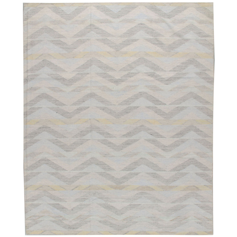 Chevron Area Rug in Ivory/Oatmeal