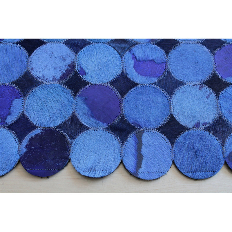 Area Cowhide Geometric Area Rug in Blue, Rectangle 6' x 9'