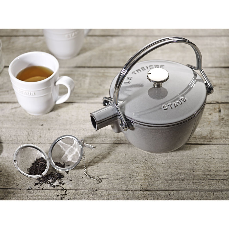 Staub Cast Iron 1.22-qt Round Tea Kettle, Graphite