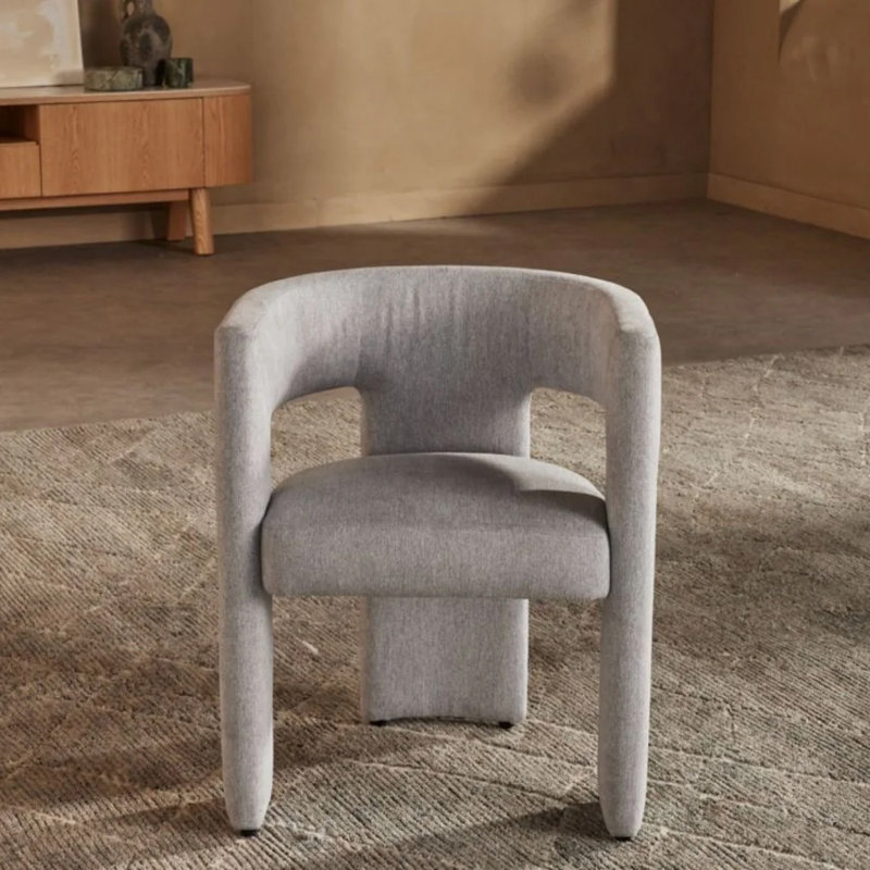 Chaise en tissu Guntis, gris clair