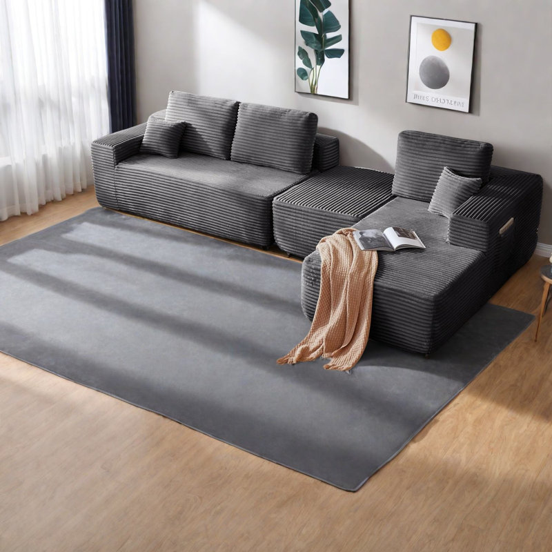 Canapé modulaire confortable en tissu moelleux de conception modulaire, parfait pour le salon